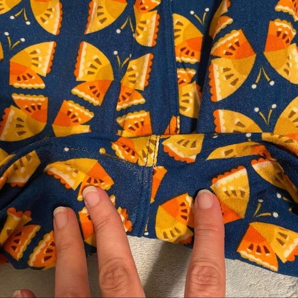 Lularoe leggings - Picture 3 of 4